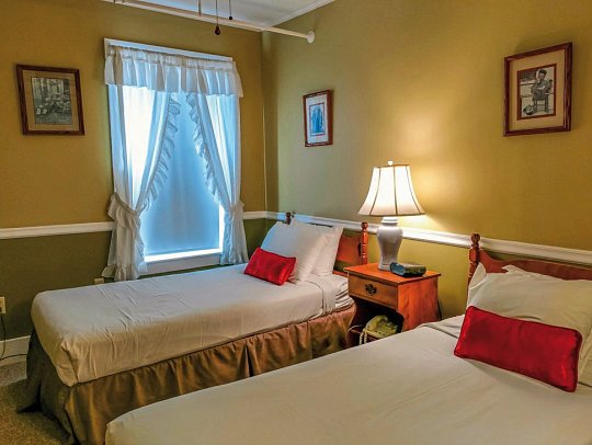 Thayers Inn - Wohnbeispiel Family Suite 3-4 persons (Zimmercodierungen FG3 & FG2)