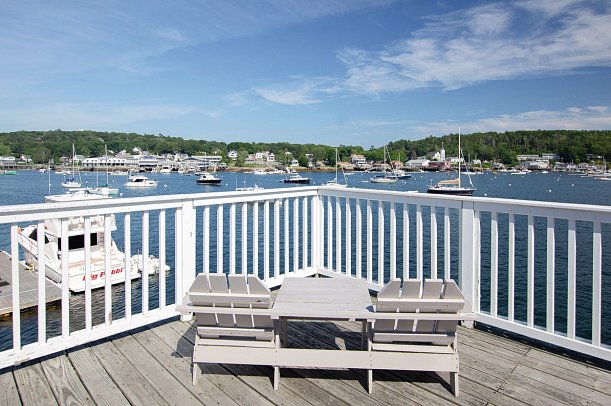 Tugboat Inn