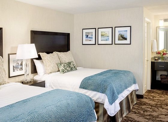 Port Inn & Suites Kennebunk, an Ascend Collection Hotel - Wohnbeispiel Two Queen Beds (Zimmercodierung UG4)