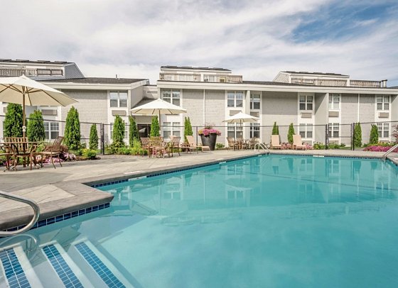 Holiday Inn Cape Cod - Hyannis
