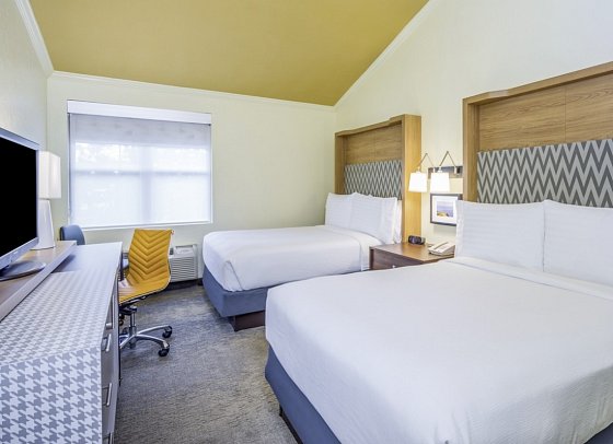 Holiday Inn Cape Cod - Hyannis - Wohnbeispiel Standard Double Double (Zimmercodierung UG2)