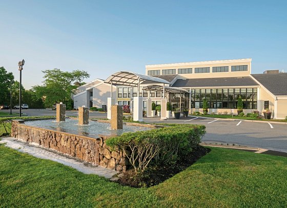 Holiday Inn Cape Cod - Hyannis