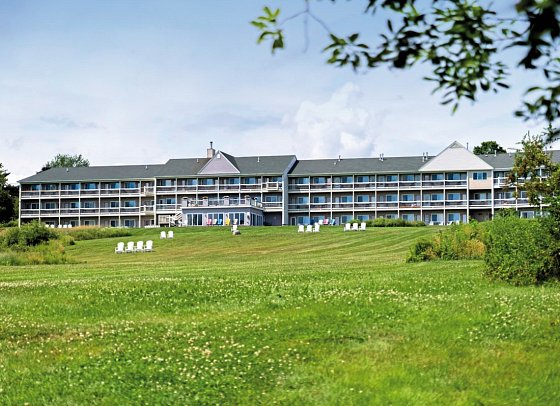 Fireside Inn & Suites Belfast