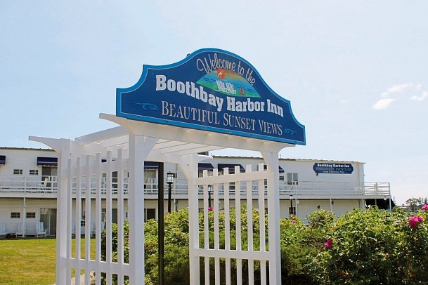 Boothbay Harbor Inn