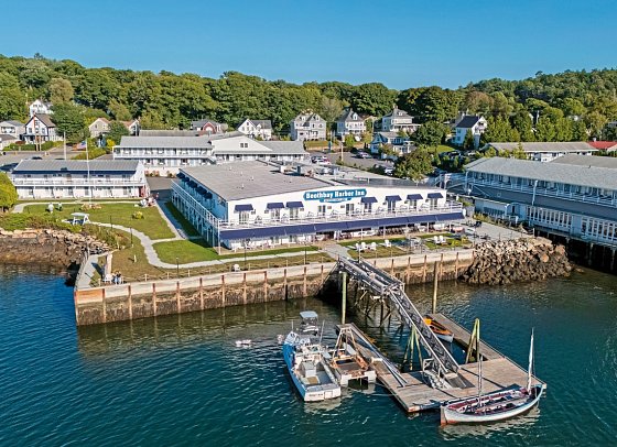 Boothbay Harbor Inn