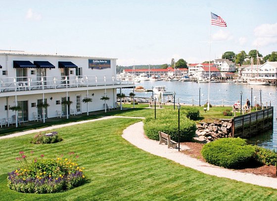 Boothbay Harbor Inn