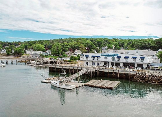 Boothbay Harbor Inn