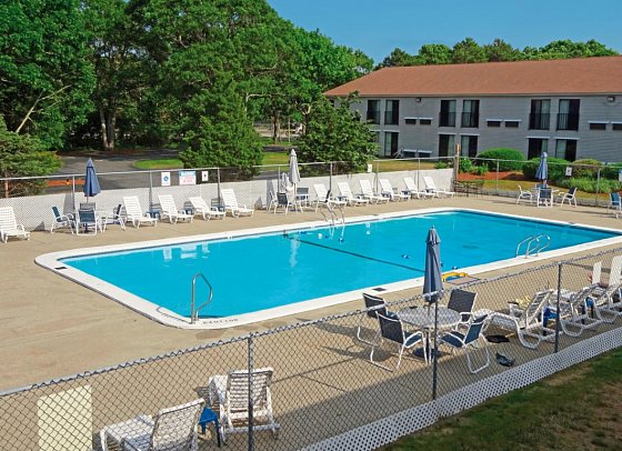 The Mariner Resort Cape Cod