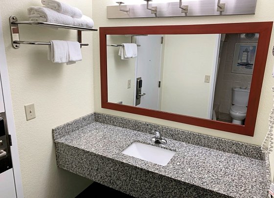 The Mariner Resort Cape Cod
