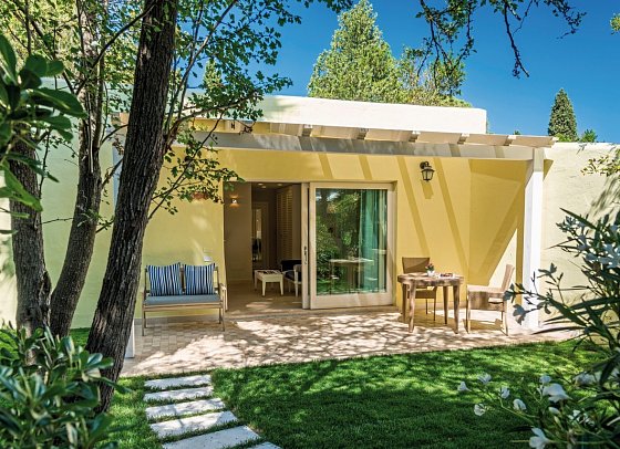 Forte Village – Bouganville - Wohnbeispiel Deluxe Family Bungalow (Zimmercodierung BI1)