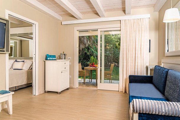 Forte Village – Bouganville - Wohnbeispiel Deluxe Family Bungalow (Zimmercodierung BI1)