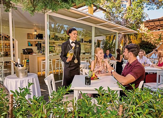 Forte Village – Villa del Parco & SPA