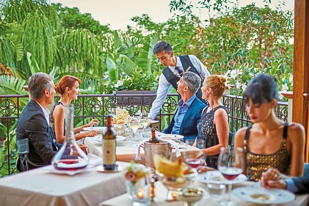 Forte Village – Villa del Parco & SPA