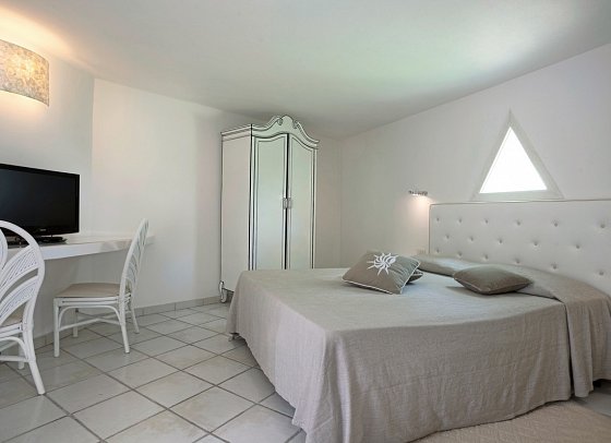Mare Pineta - Wohnbeispiel Doppelzimmer (Zimmercodierung DG1)