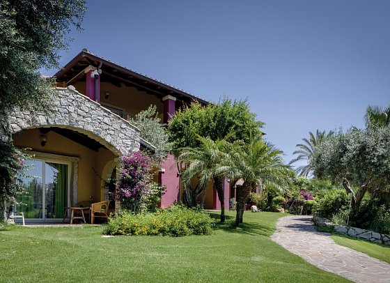 Cruccuris Resort