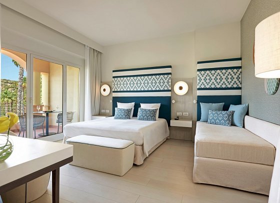 Almar Timi Ama Villasimius - Wohnbeispiel Doppelzimmer Grand Deluxe Garten (Zimmercodierung DD2)