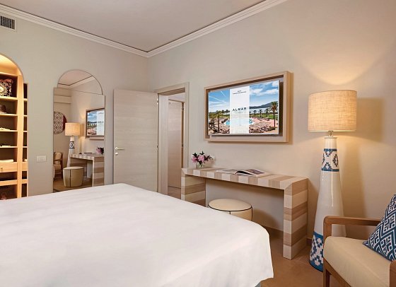 Almar Timi Ama Villasimius - Wohnbeispiel Prestige Family Suite Garten (Zimmercodierung WI1)
