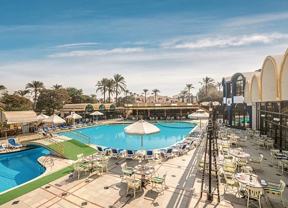 Jaz Pyramids Resort