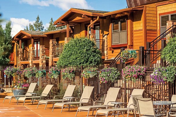 Cable Mountain Lodge
