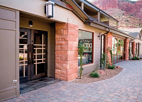Cable Mountain Lodge