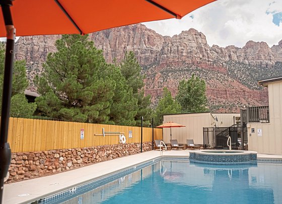 Petty Ranch Inn