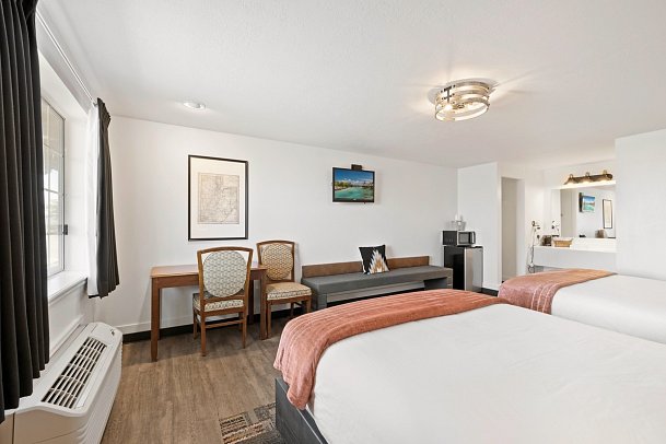 Broken Spur Inn & Steakhouse - Wohnbeispiel Standard (Zimmercodierung UG1)