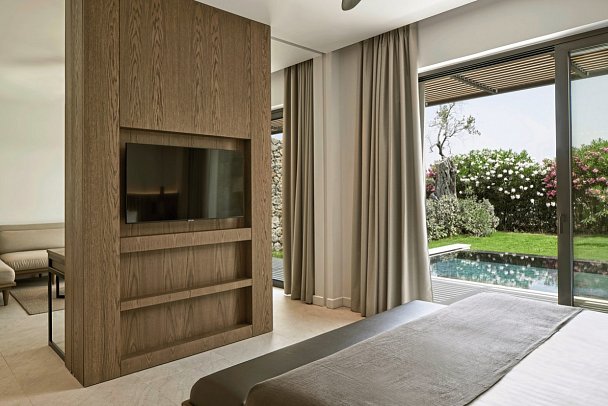 The Olivar Suites - Wohnbeispiel Suite Ionian Strandlage Privatpool (Zimmercodierungen WBO & W2R)