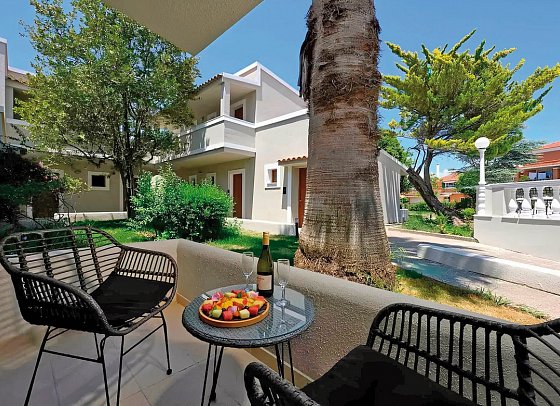 Wyndham Corfu Acharavi Hotel - Wohnbeispiel Doppelzimmer Gartenblick (Zimmercodierung D1G)