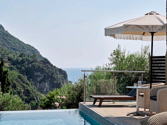 Atlantica Grand Mediterraneo - Wohnbeispiel Doppelzimmer Deluxe Privatpool (Zimmercodierung DDR)