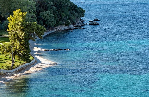 Avali, Mar-Bella Collection