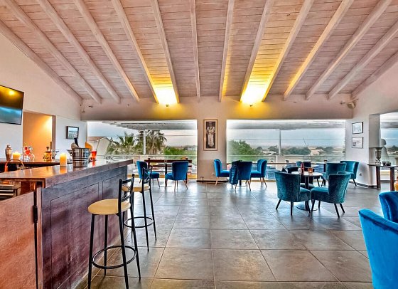 Likithos Hotel