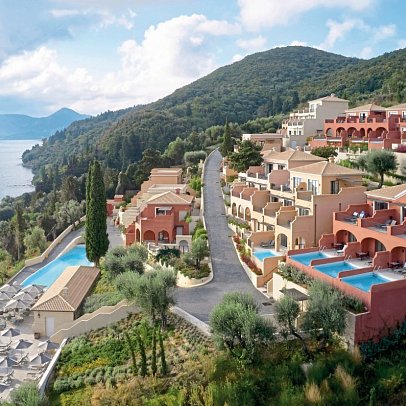 Nido, Mar-Bella Collection