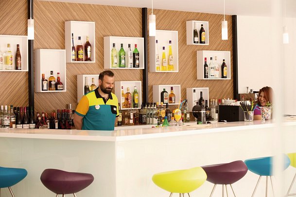 Nasos Hotel & Resort