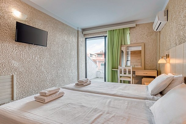 Alkionis - Wohnbeispiel Doppelzimmer Gartenblick (Zimmercodierung DBG)