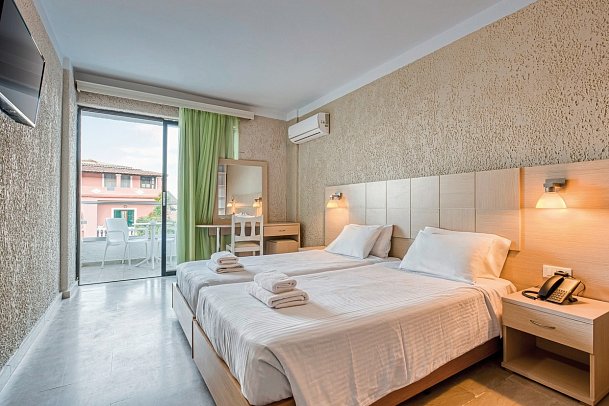 Alkionis - Wohnbeispiel Doppelzimmer Gartenblick (Zimmercodierung DBG)