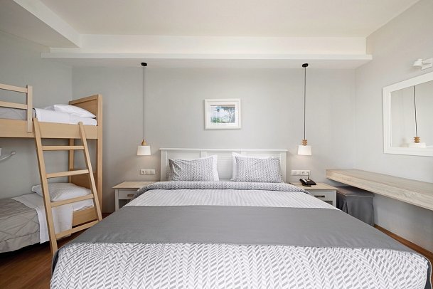 Elea Beach - Wohnbeispiel Familienzimmer (Zimmercodierung FB1)