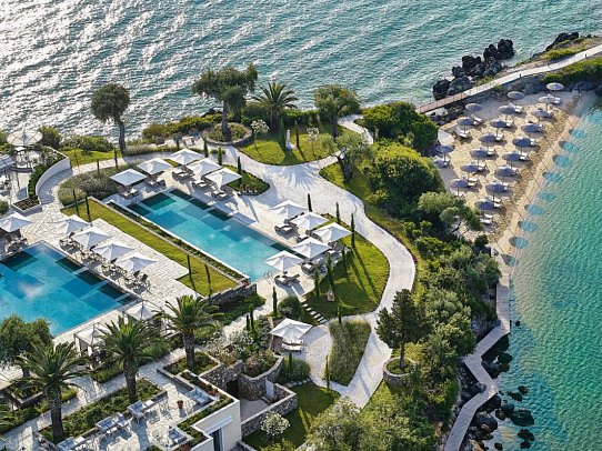 Corfu Imperial a Grecotel Resort to Live