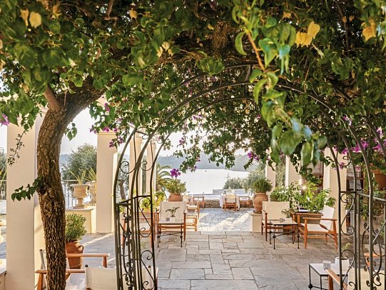 Corfu Imperial a Grecotel Resort to Live