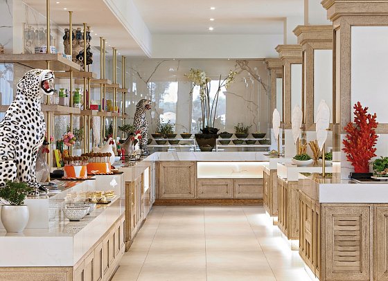 Corfu Imperial a Grecotel Resort to Live
