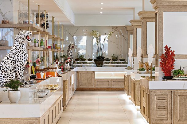 Corfu Imperial a Grecotel Resort to Live