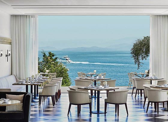 Corfu Imperial a Grecotel Resort to Live