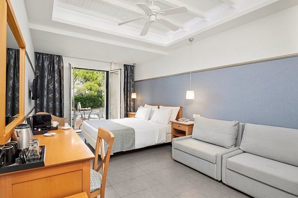 Sentido Apollo Palace - Wohnbeispiel Doppelzimmer Gartenblick (Zimmercodierung DB4)