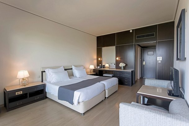 Corfu Holiday Palace - Wohnbeispiel Doppelzimmer Superior Seeblick (Zimmercodierung DSI)