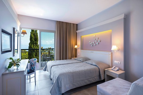 Delfinia - Wohnbeispiel Doppelzimmer Superior Meerblick (Zimmercodierung DSM)