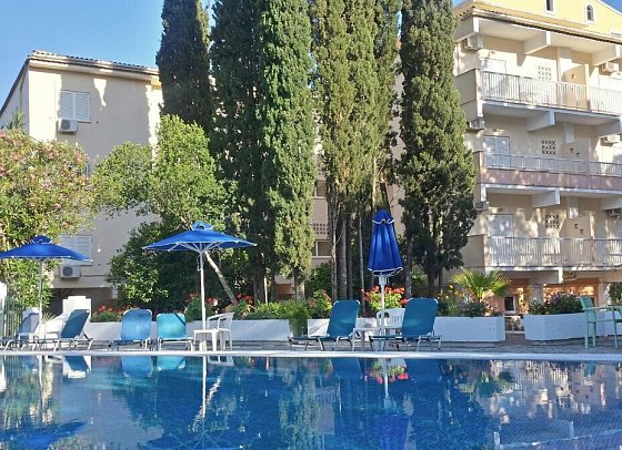 Ipsos Beach Hotel