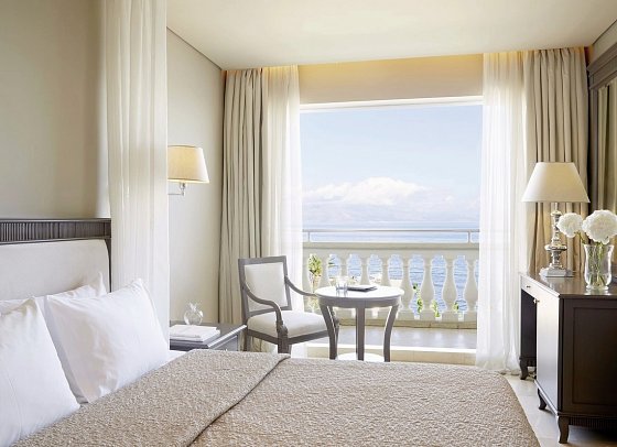 Mon Repos Palace - Wohnbeispiel Doppelzimmer Deluxe Meerblick (Zimmercodierung DDM)