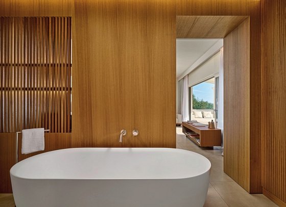 San Antonio Corfu Resort - Badbeispiel Suite Wow Meerblick (Zimmercodierung W9M)