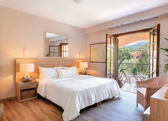 Grecotel LUXME Costa Botanica - Wohnbeispiel Family Apartment Private Balcony (Zimmercodierung OBG)