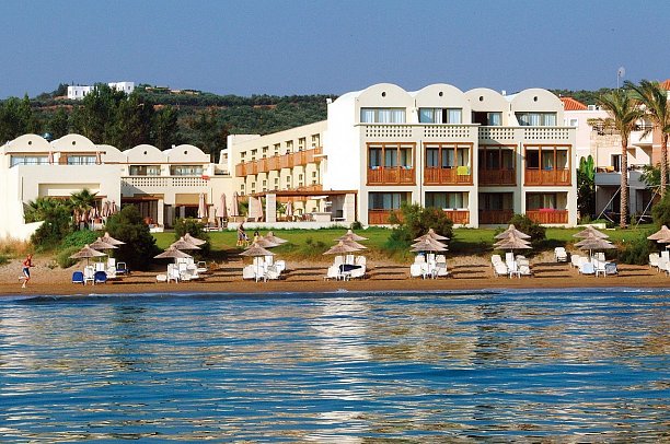 Giannoulis Santa Marina Plaza