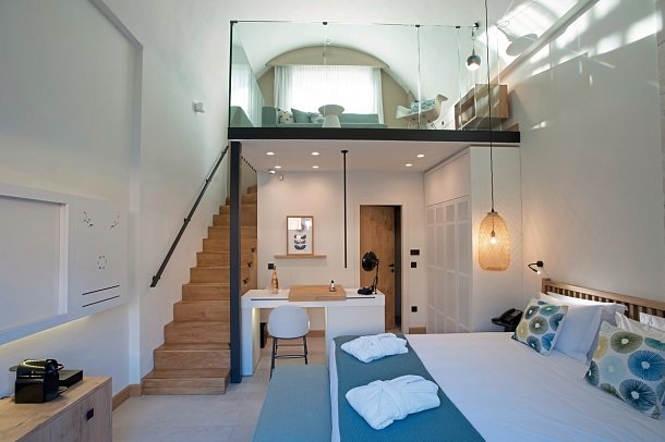 Domes Noruz Chania, Autograph Collection - Wohnbeispiel Suite Sublime Loft Meerblick mit Pool (Zimmercodierung WBM)